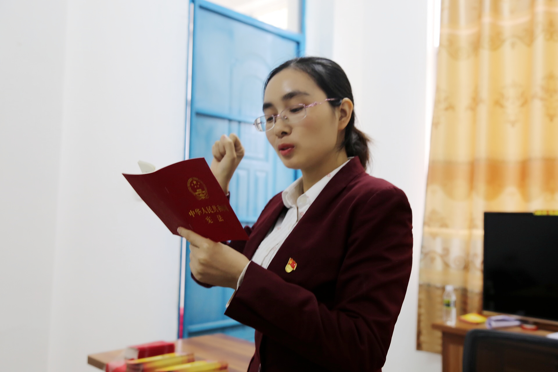 【最美農信人】用心務實 默默奮斗 奉獻青春 甘當孺子牛——記海南省國資系統(tǒng)優(yōu)秀黨務工作者史小美