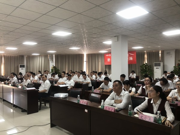 黨史學(xué)習(xí)教育|儋州聯(lián)社開展黨史學(xué)習(xí)教育 傳承紅色基因 賡續(xù)共產(chǎn)黨人精神血液 黨史學(xué)習(xí)教育|儋州聯(lián)社開展黨史學(xué)習(xí)教育 傳承紅色基因 賡續(xù)共產(chǎn)黨人精神血液