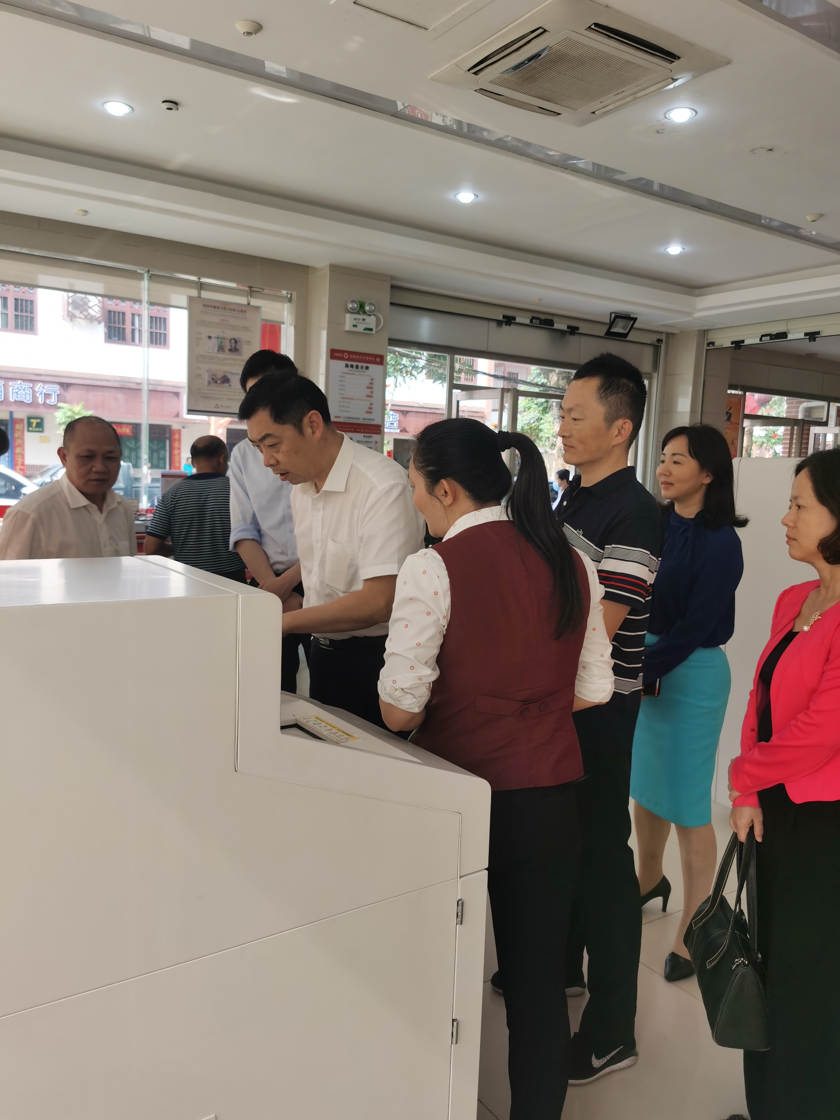 省聯(lián)社黨委委員、副主任趙旺一行深入基層開展調(diào)研指導工作