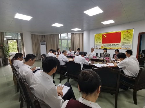 省聯(lián)社黨委副書記王紹文一行深入五指山聯(lián)社開展調(diào)研