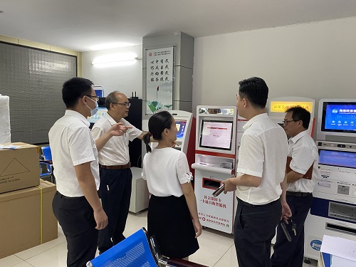 黨史學(xué)習(xí)教育|(我為群眾辦實(shí)事)五指山聯(lián)社與五指山市社會(huì)保險(xiǎn)服務(wù)中心舉行黨建和文明共建簽約儀式