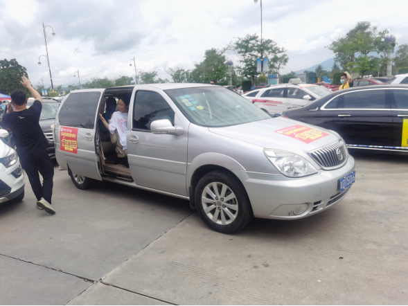 我為群眾辦實(shí)事|樂東聯(lián)社愛心助力 為高考護(hù)航