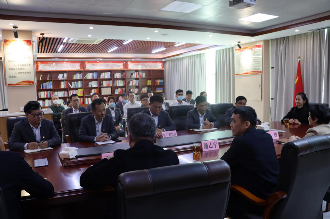 東方市政協(xié)主席率隊新春走訪東方農(nóng)信