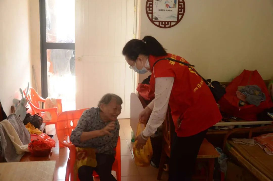 李虹漫：以行動踐行初心，用奮斗書寫芳華