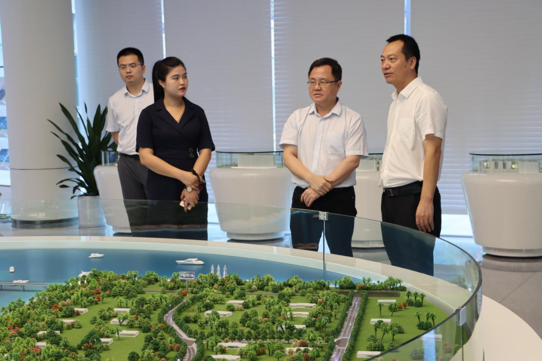 主題教育進(jìn)行時(shí)·調(diào)查研究｜李曉剛到瓊中聯(lián)社、東方聯(lián)社開展調(diào)研