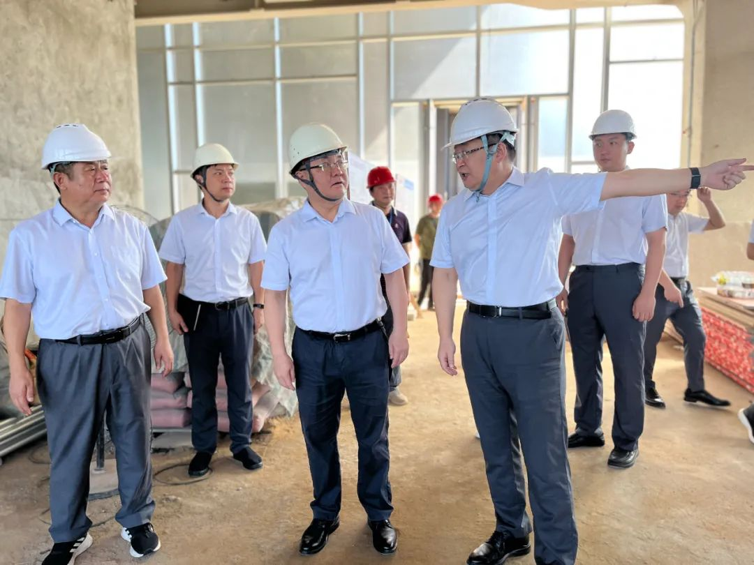 李曉剛到海口農(nóng)商銀行、?？诼?lián)社督導(dǎo)檢查安全生產(chǎn)工作