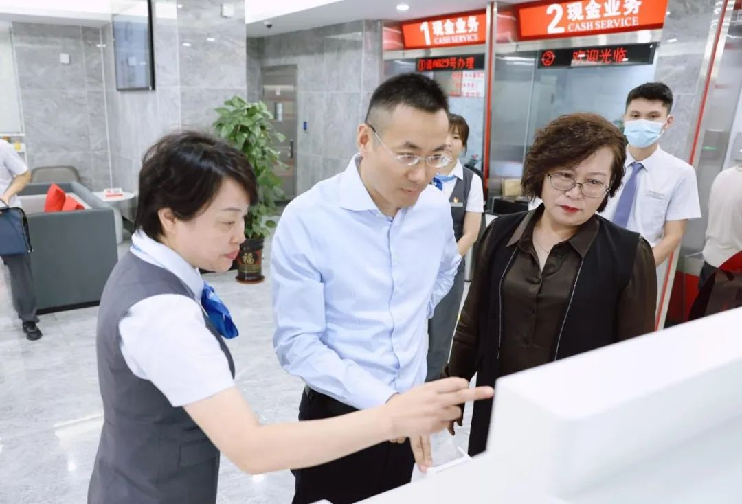 陳維深入三亞、?？?、樂(lè)東等市縣行社開(kāi)展調(diào)研