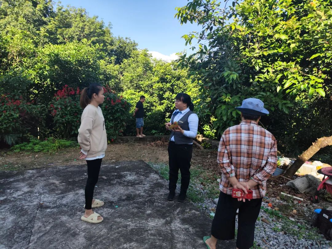 操珍珍：扎根基層 與農(nóng)戶攜手共筑致富之路