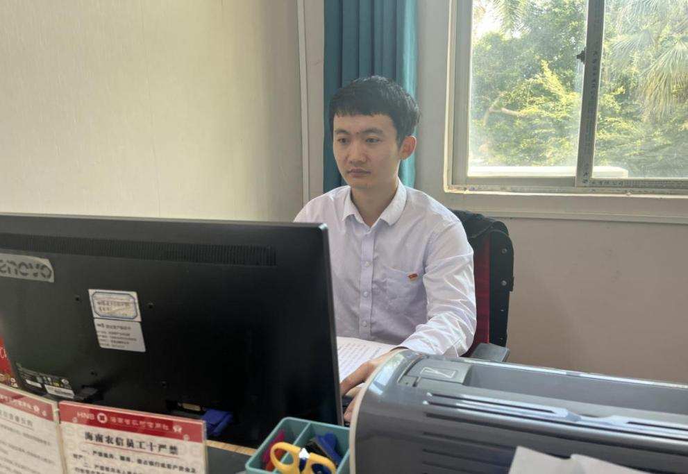 陳太鵬：凝聚青春力量 當(dāng)好助農(nóng)幫農(nóng)“服務(wù)員”