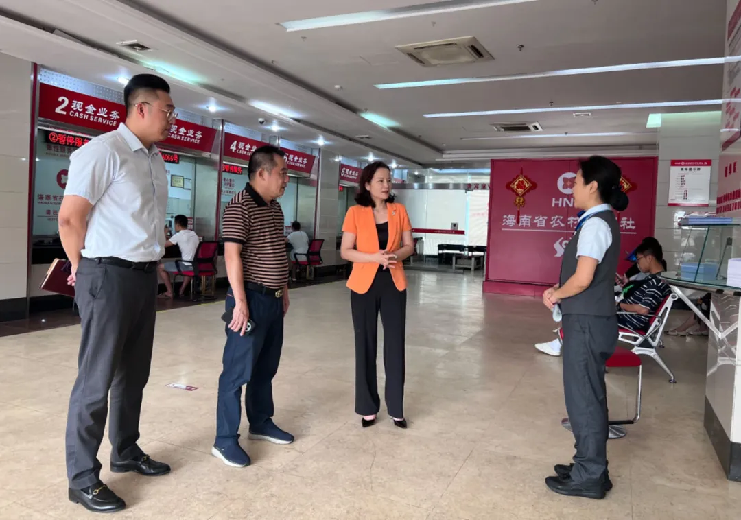 鄒燕玲深入洋浦經(jīng)濟開發(fā)區(qū)及企業(yè)走訪調(diào)研