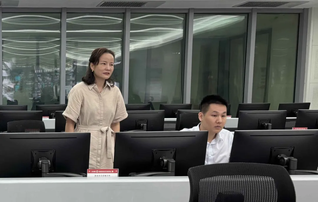 鄒燕玲走訪濱海數(shù)據(jù)中心 鄒燕玲走訪濱海數(shù)據(jù)中心