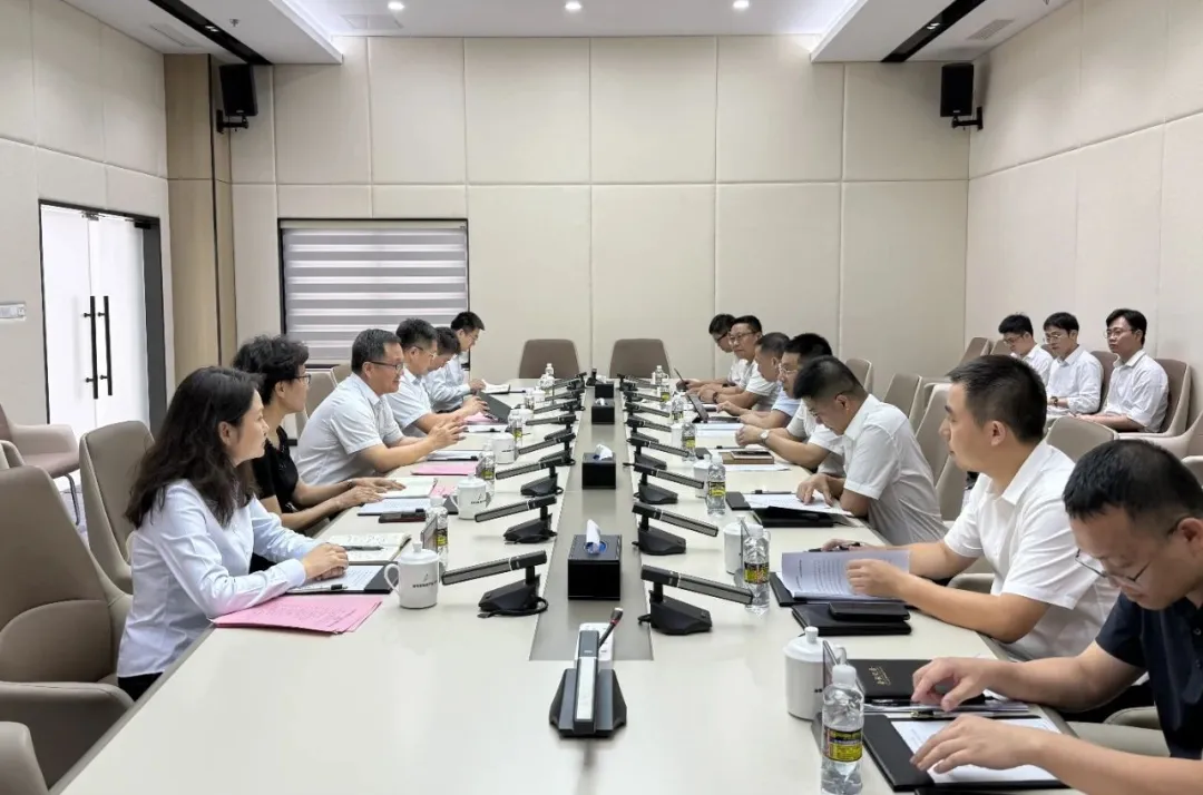 海南農(nóng)商銀行與中國(guó)電信海南分公司舉行座談