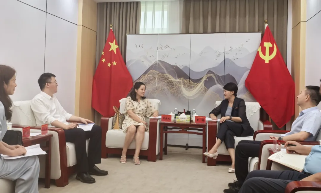 鄒燕玲到陵水調(diào)研走訪