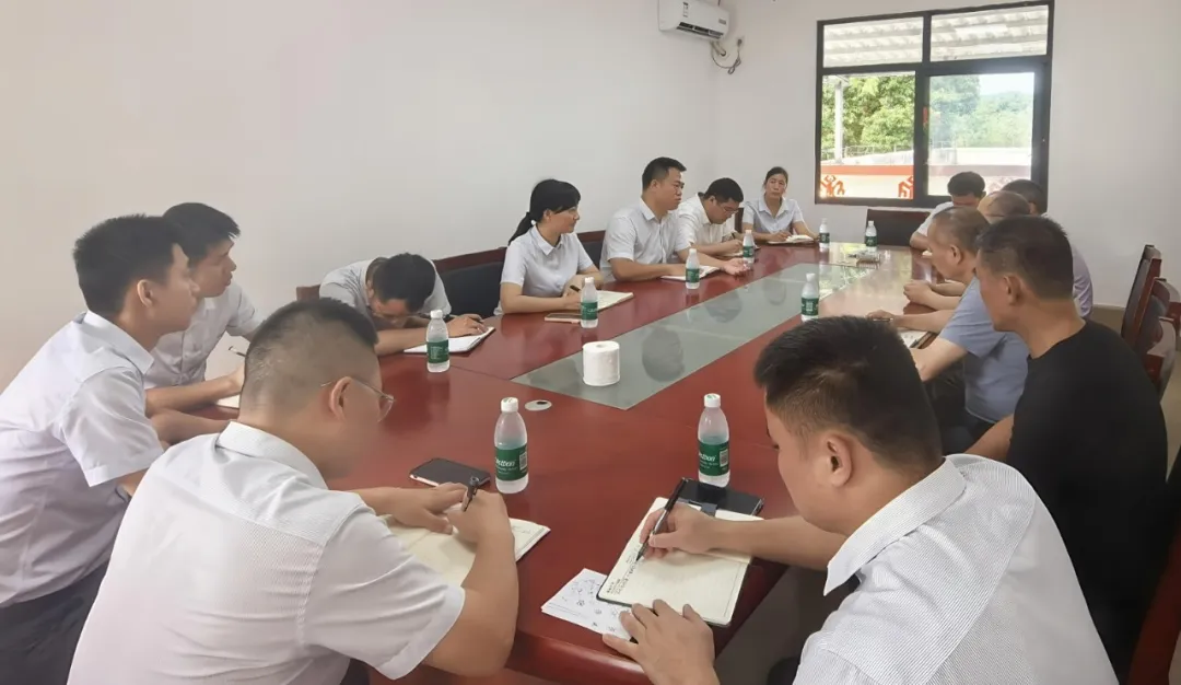 瓊中支行：整村授信賦動能，全力助推鄉(xiāng)村振興