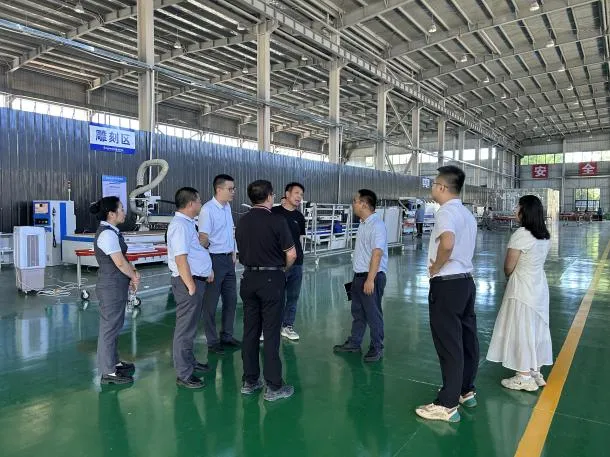 保亭金融監(jiān)管支局到保亭支行調(diào)研指導(dǎo)