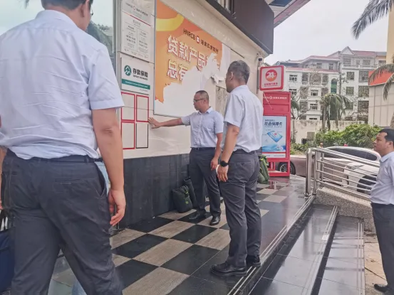 網(wǎng)點(diǎn)速開(kāi)+貸款快放，三亞支行災(zāi)后金融服務(wù)安全感拉滿！