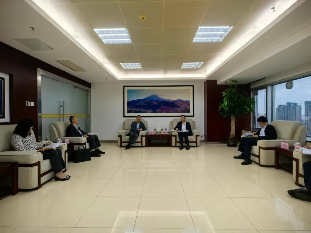 陳維帶隊拜訪中國人民銀行海南省分行